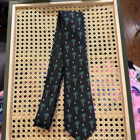 Knotty & Nice Men’s Holiday Tie with Palm Trees with Christmas Lights & Stars - Picture 2 of 8